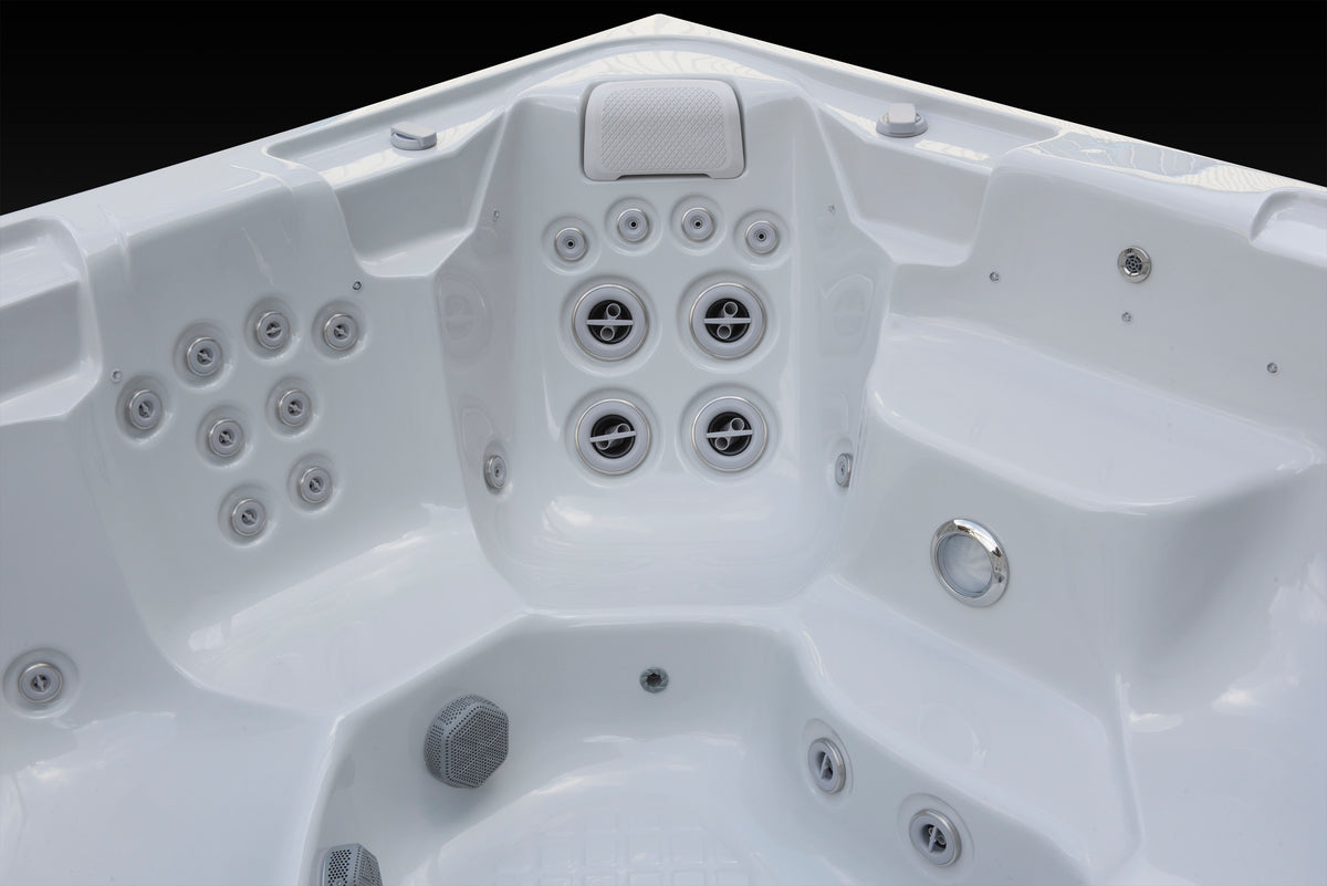 Fusion Hot Tub