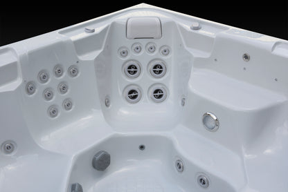 Fusion Hot Tub